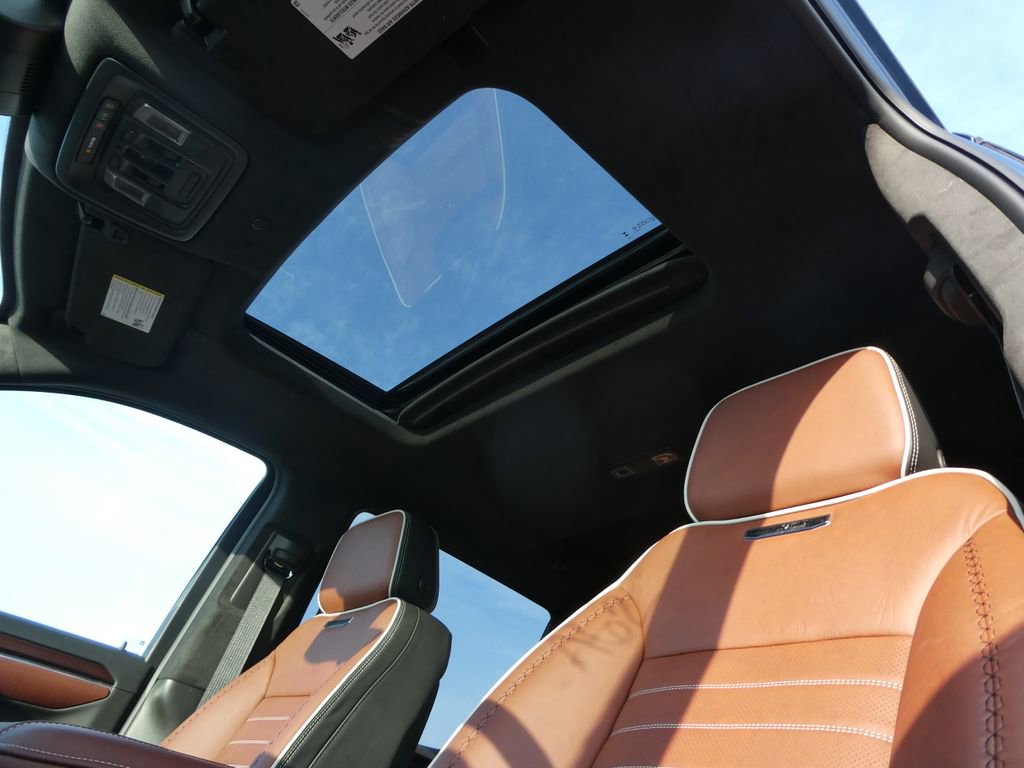 New 2026 GMC Sierra 1500 Denali Ultimate w/ LPO, Black Badging Package image 43