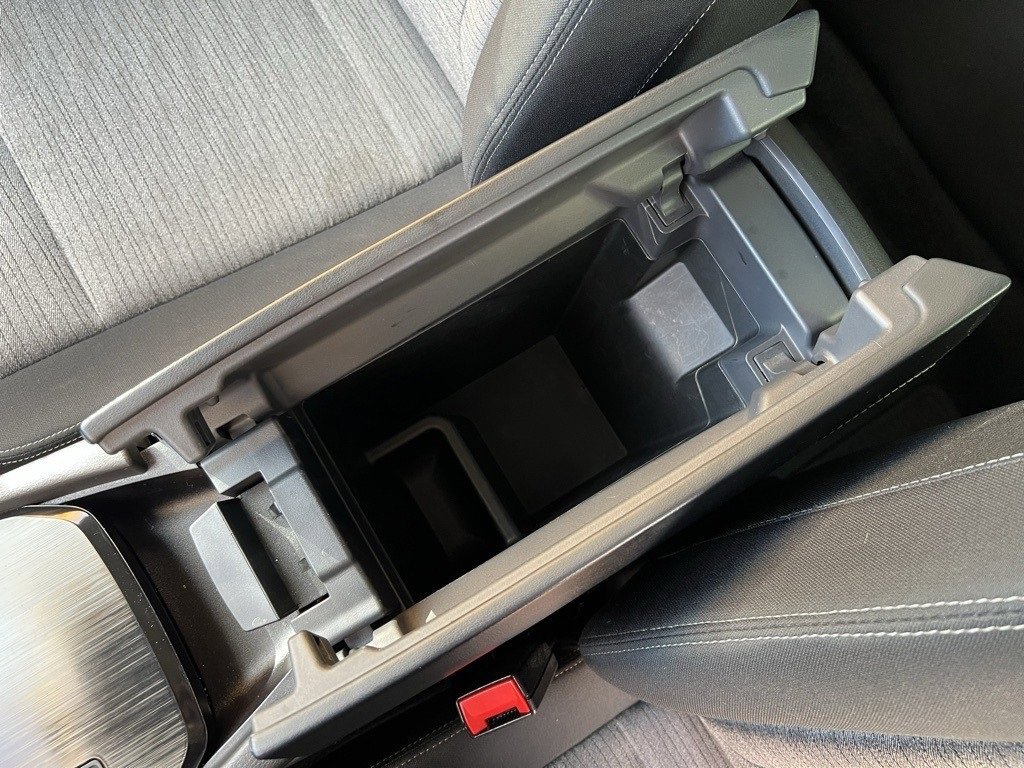 Used 2023 Nissan Rogue SV image 24