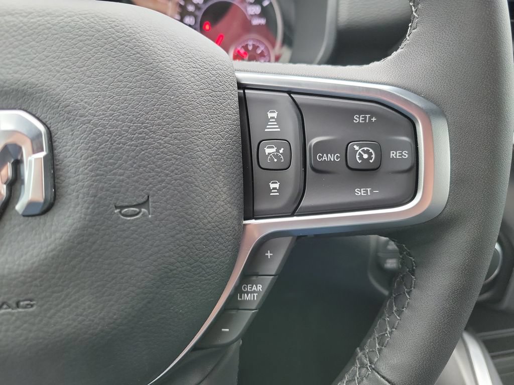 New 2026 RAM 1500 Big Horn AWD/4WD image 12