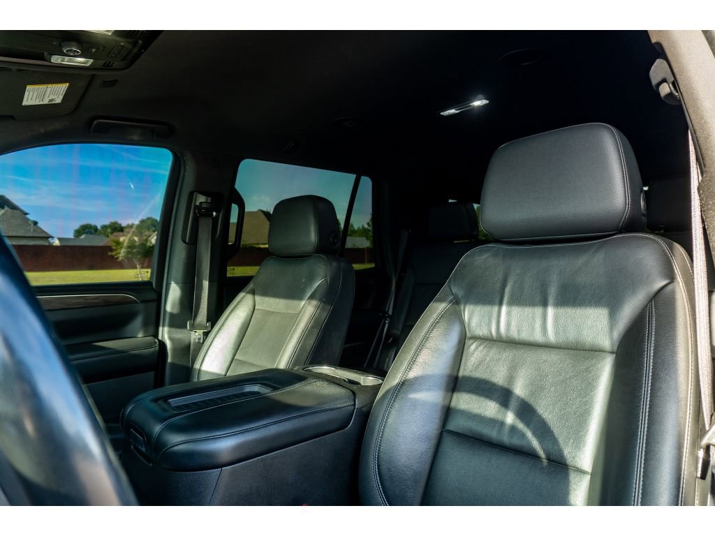Used 2021 Chevrolet Tahoe LT RWD image 13