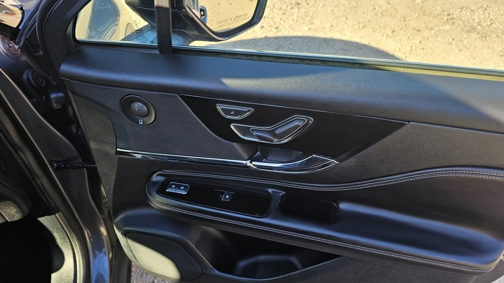 Used 2021 Lincoln Corsair Reserve w/ Elements Package image 13