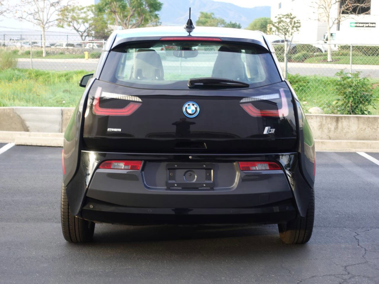 Used 2015 BMW i3 w/ Range Extender image 19