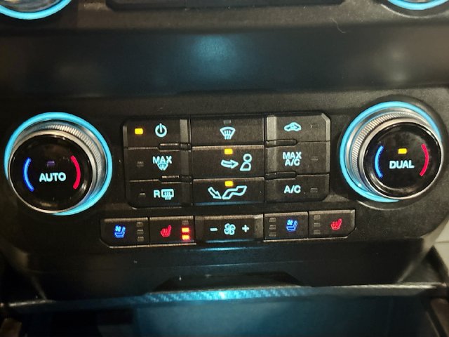 Used 2019 Ford F150 Lariat w/ Equipment Group 502A Luxury AWD/4WD image 13