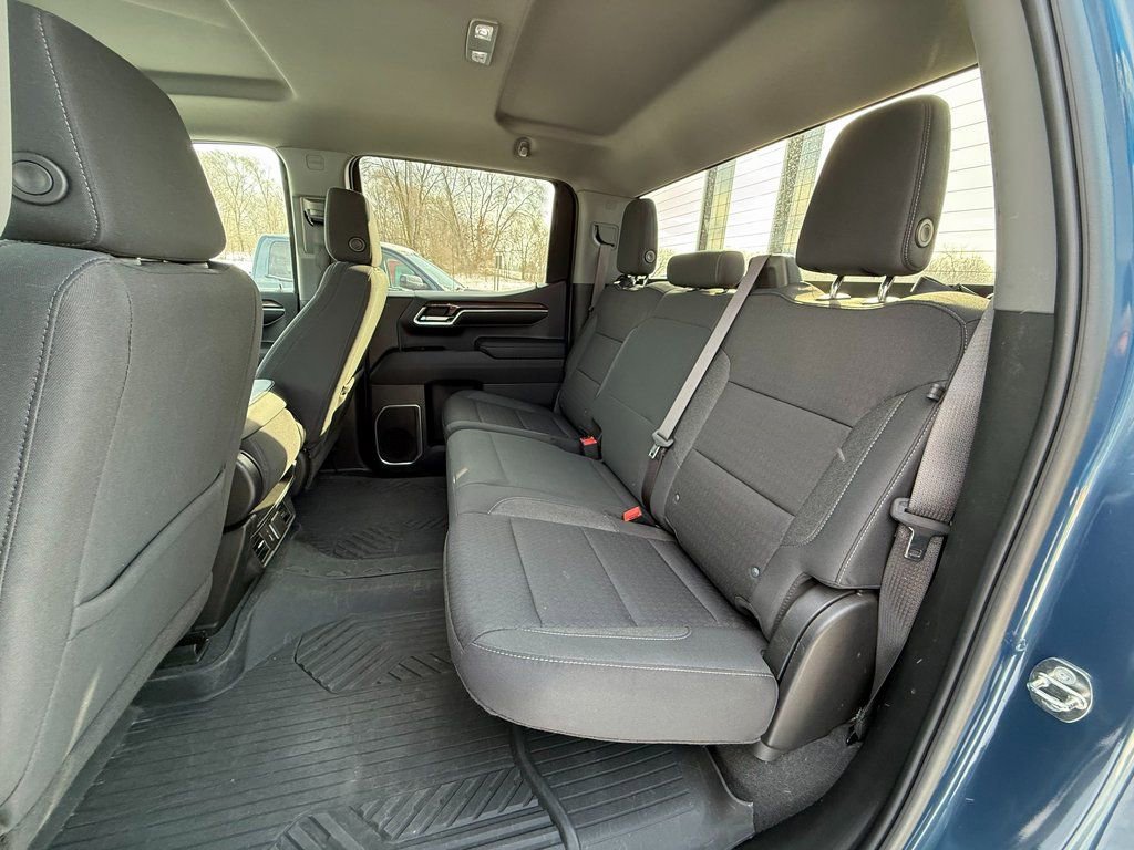 Certified 2024 Chevrolet Silverado 1500 RST w/ Z71 Off-Road Package image 28