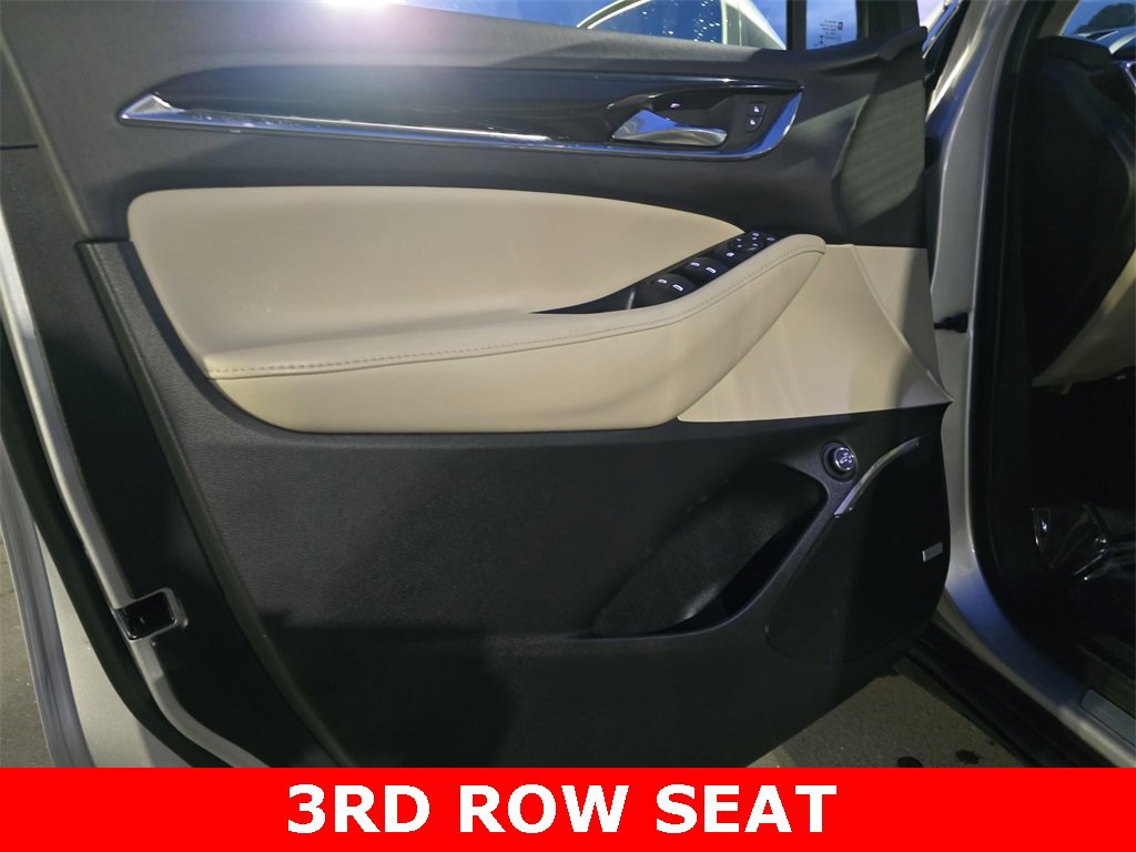 Used 2020 Buick Enclave Essence w/ Sport Touring Edition image 29