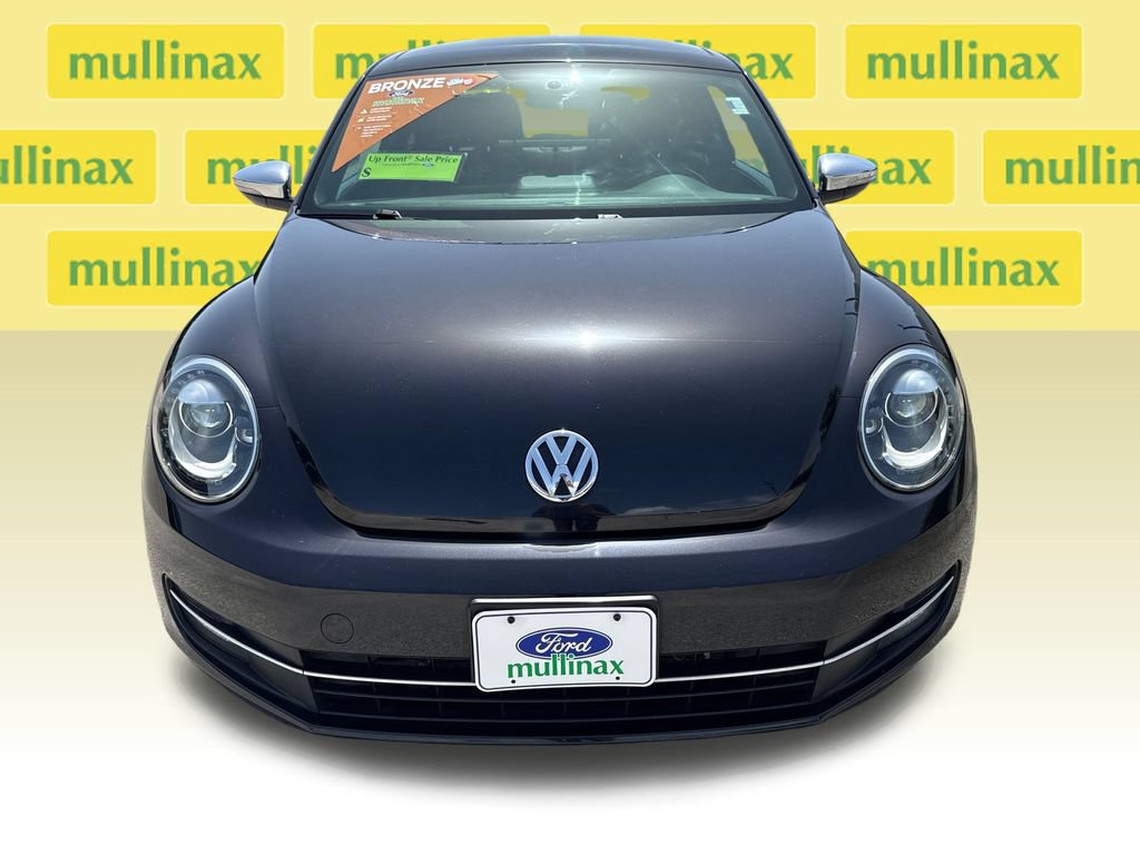 Used 2013 Volkswagen Beetle Turbo FWD image 11