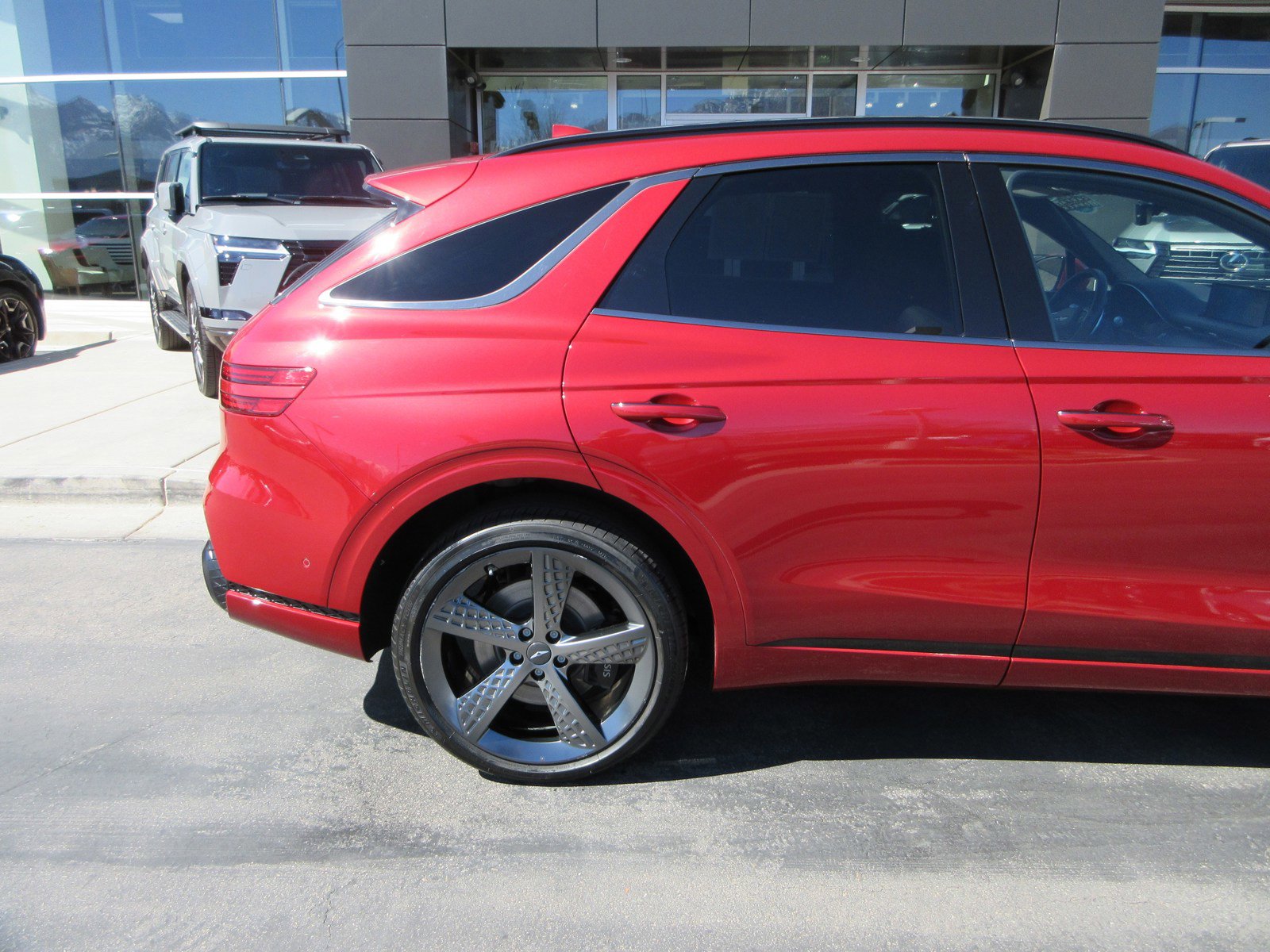 Used 2023 Genesis GV70 3.5T Sport w/ Sport Prestige Package image 11