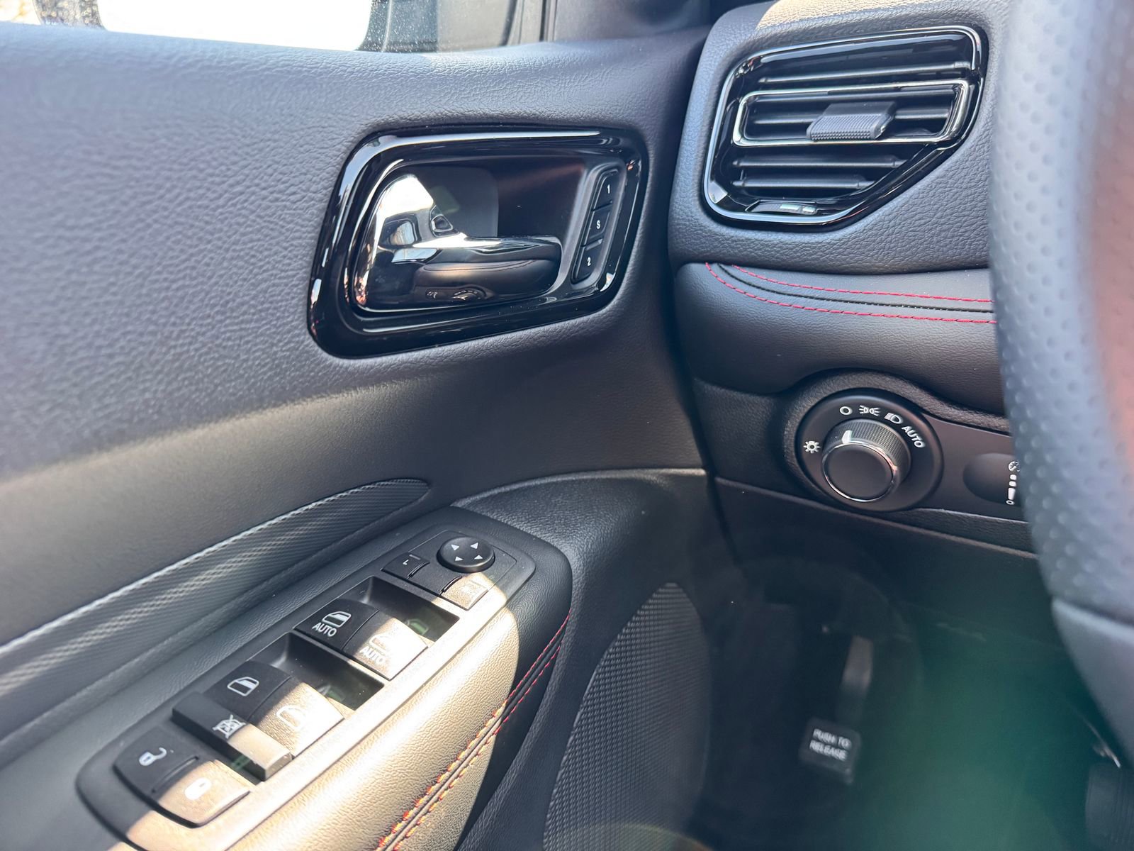 New 2026 Dodge Durango GT image 14