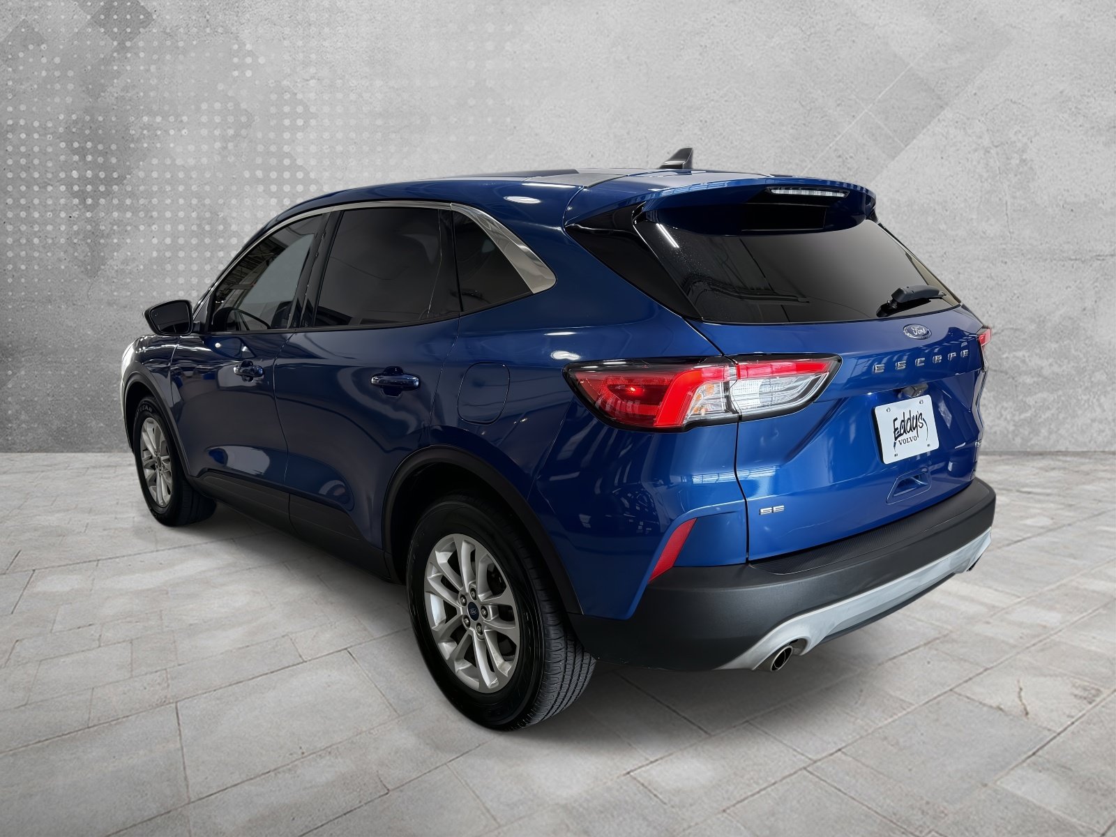 Used 2022 Ford Escape SE FWD image 6