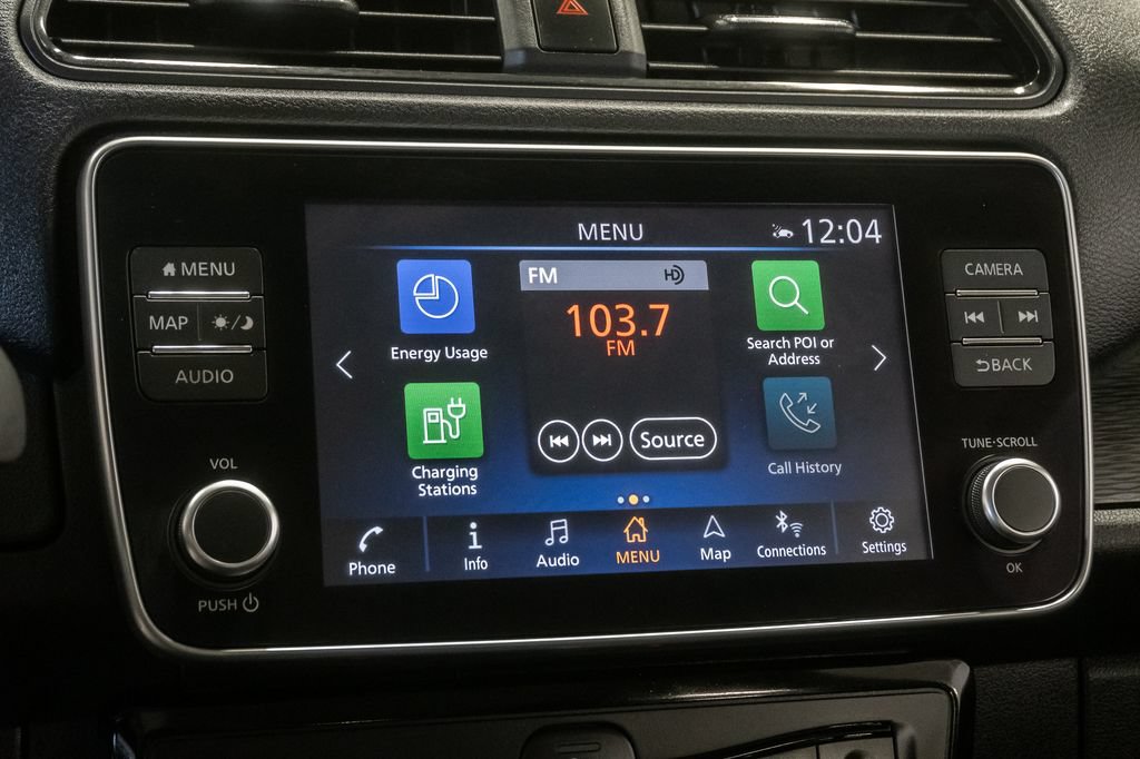 Used 2020 Nissan Leaf SV w/ SV Technology Package FWD image 17