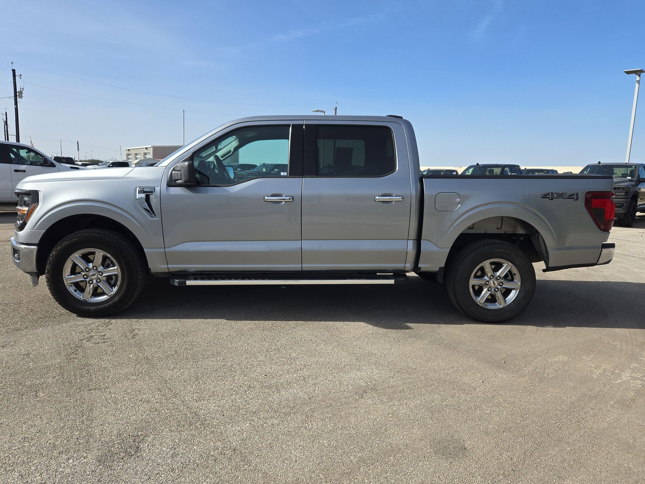 Used 2025 Ford F150 XLT w/ Equipment Group 301A Standard image 6