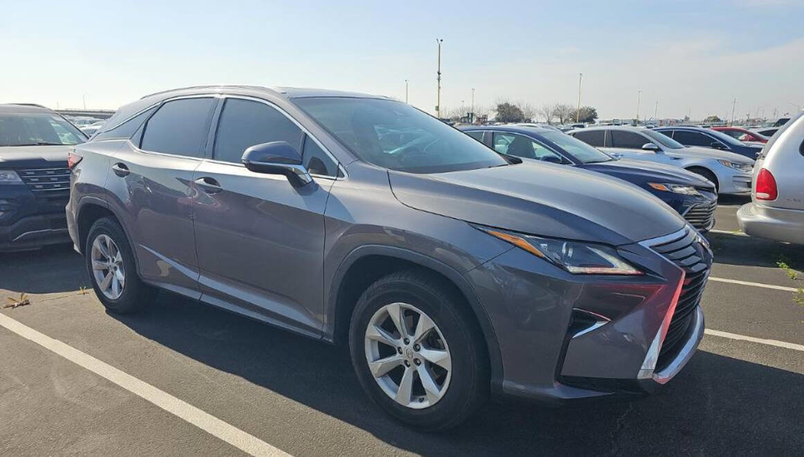 Used 2017 Lexus RX 350 FWD image 2