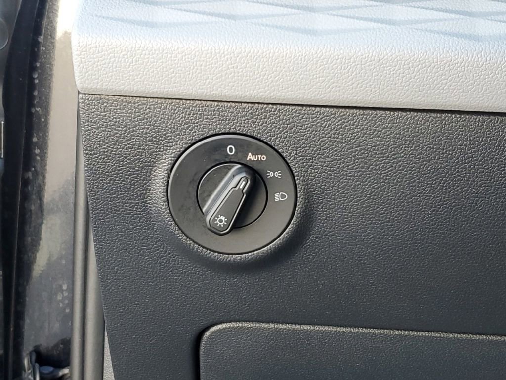 Used 2024 Volkswagen Taos S image 18