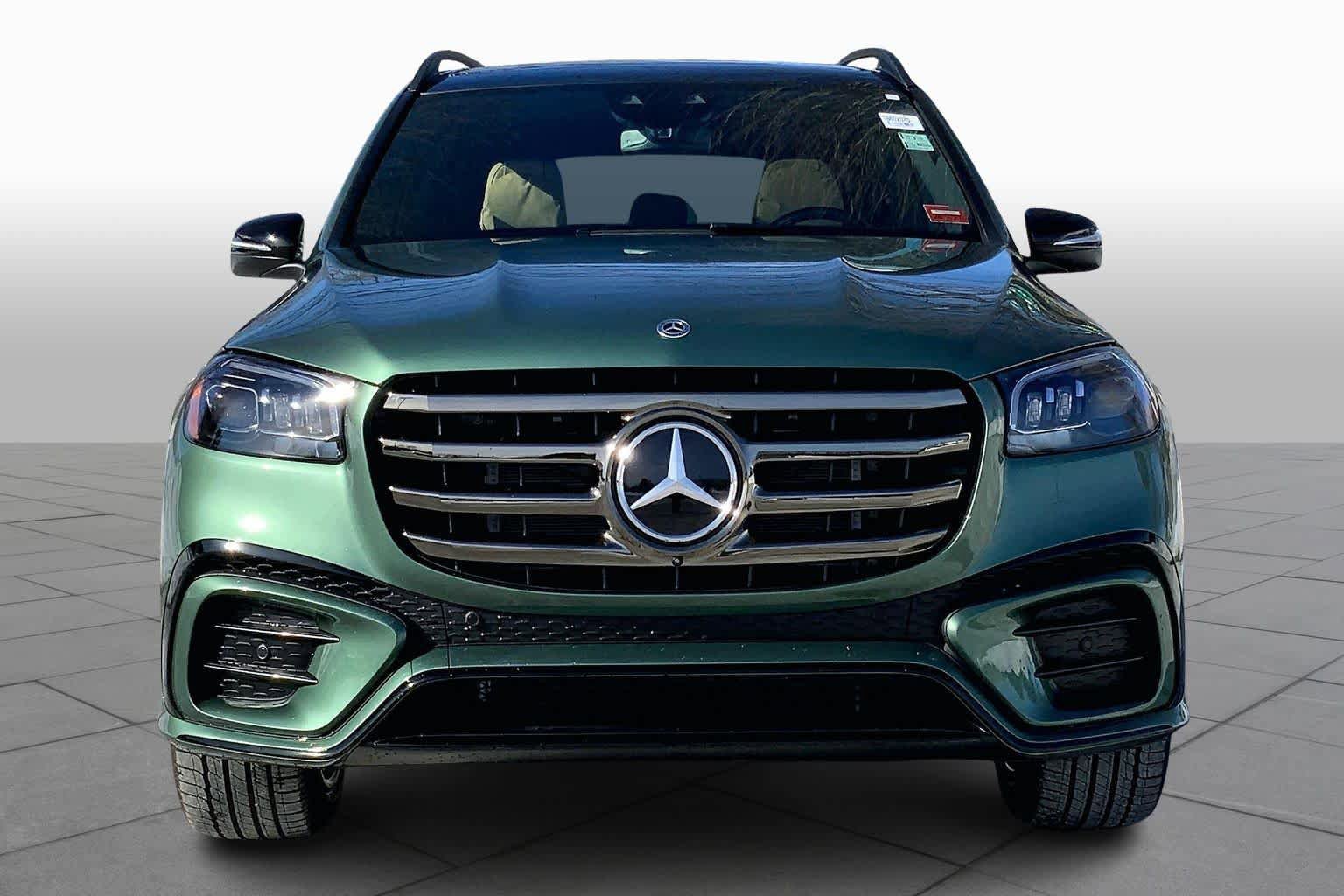 New 2026 Mercedes-Benz GLS 450 4MATIC image 3