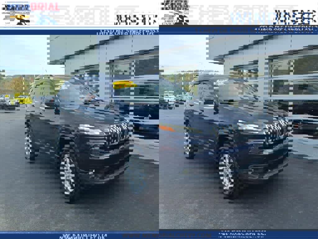 Used 2015 Jeep Cherokee Latitude w/ Comfort/Convenience Group