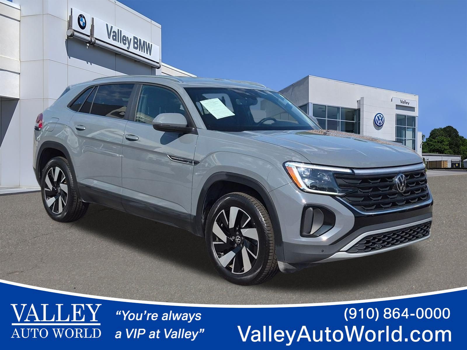 Used 2024 Volkswagen Atlas Cross Sport SE