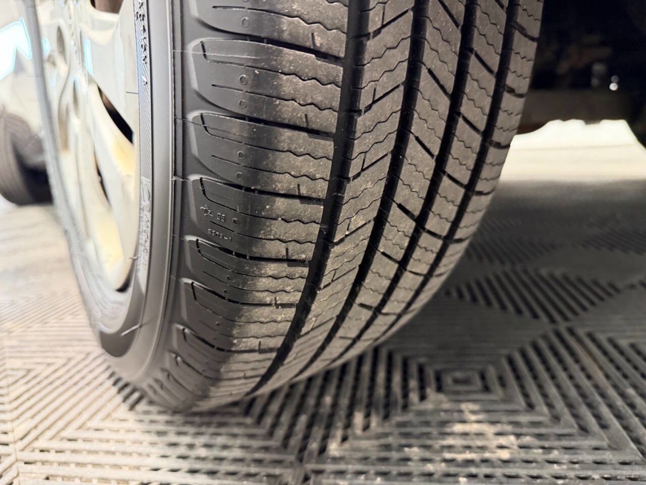 Used 2011 Kia Forte LX image 26