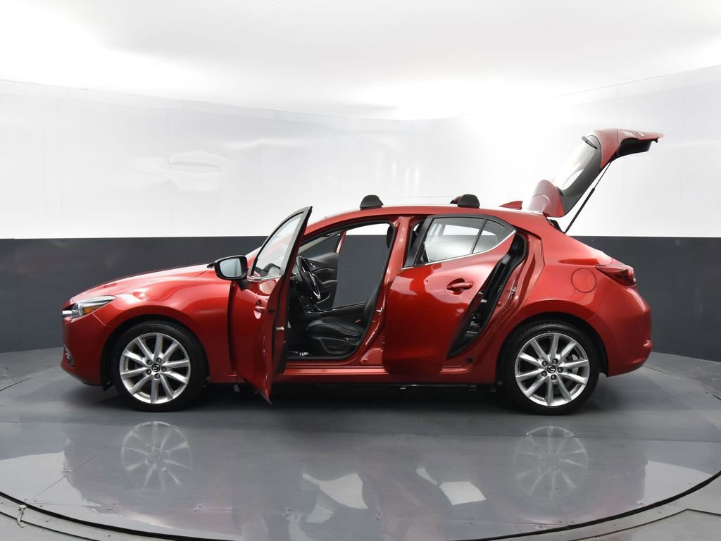 Used 2017 MAZDA MAZDA3 Grand Touring w/ Premium Equipment Package image 33