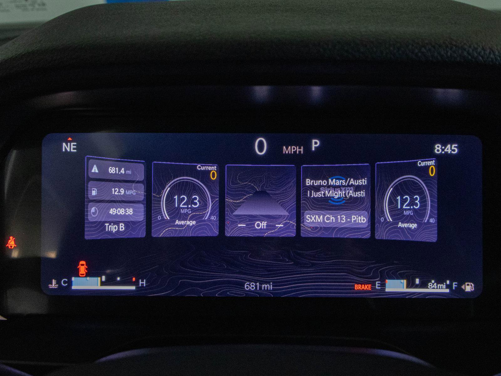 Used 2025 Jeep Grand Cherokee Altitude image 15