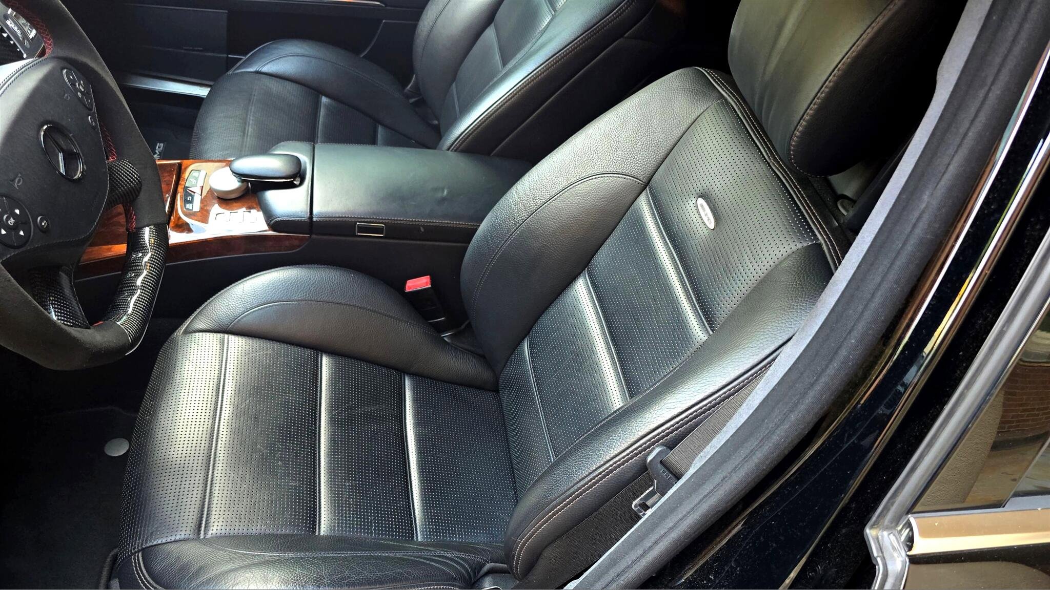 Used 2013 Mercedes-Benz S 63 AMG image 40