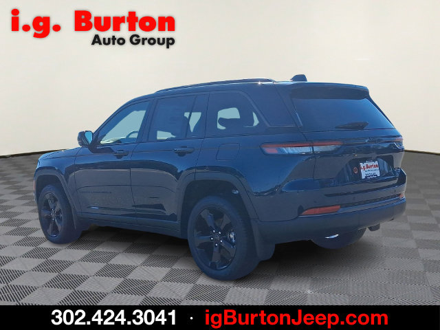 New 2027 Jeep Grand Cherokee Limited AWD/4WD image 3