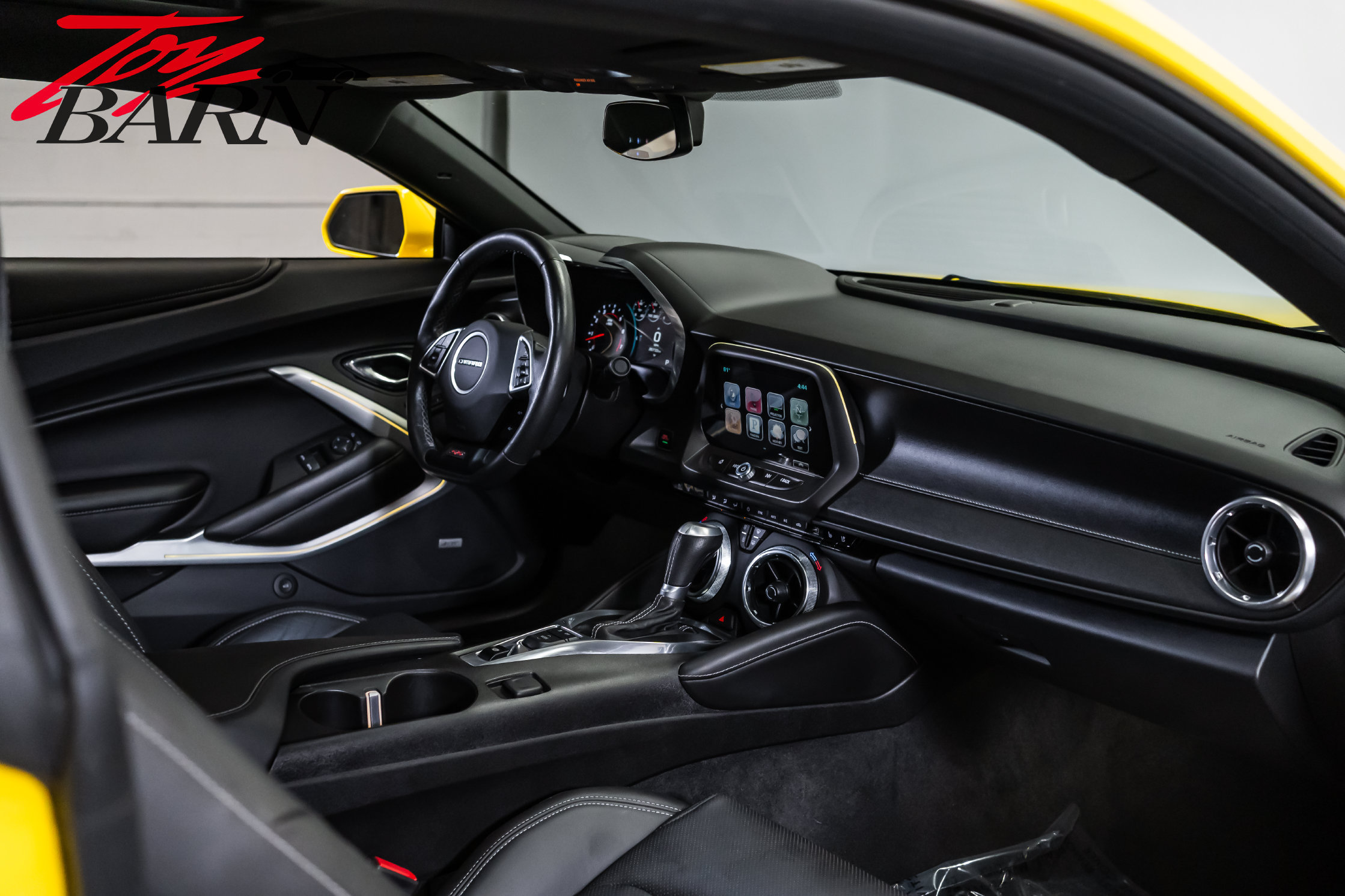 Used 2016 Chevrolet Camaro SS RWD image 45