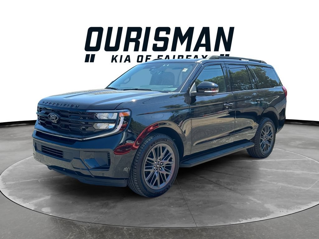 Used 2026 Ford Expedition Platinum w/ Stealth Appearance Package AWD/4WD image 3
