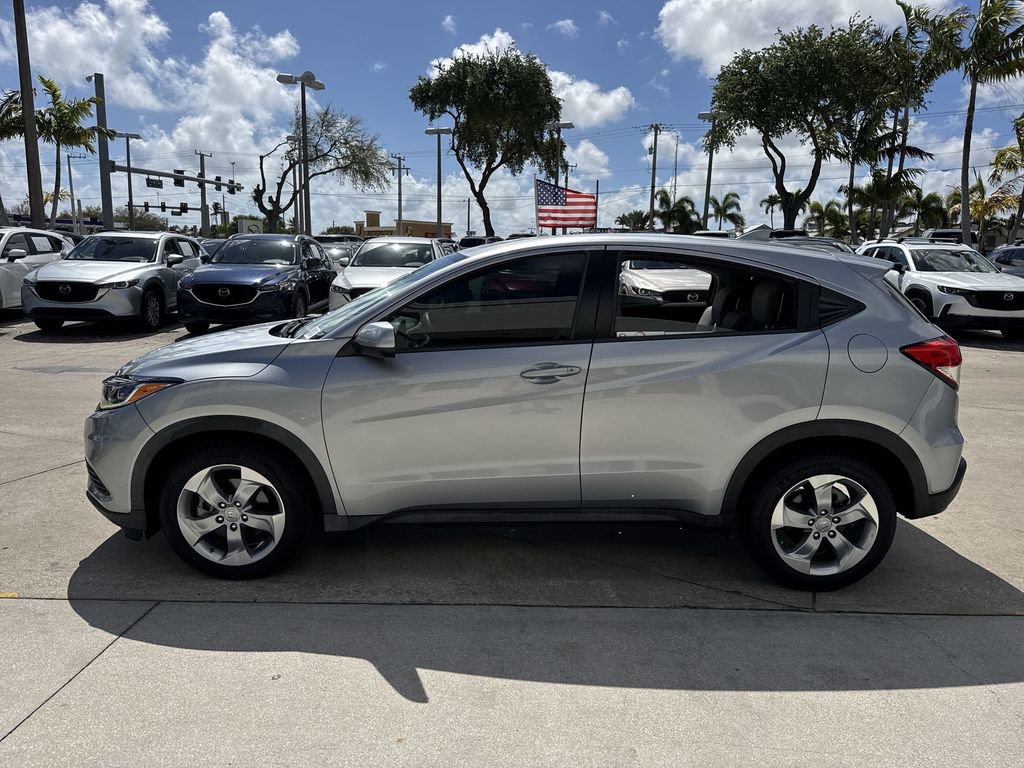 Used 2020 Honda HR-V LX image 11