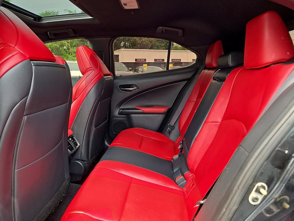 Used 2020 Lexus UX 250h F Sport w/ F Sport Premium Package AWD/4WD image 11