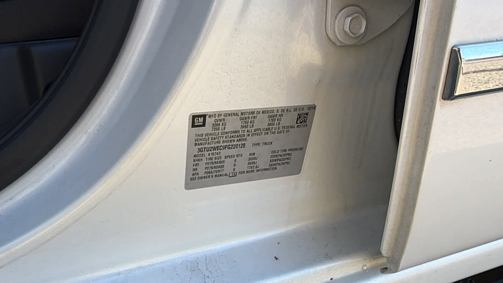 Used 2015 GMC Sierra 1500 Denali w/ Driver Alert Package image 21