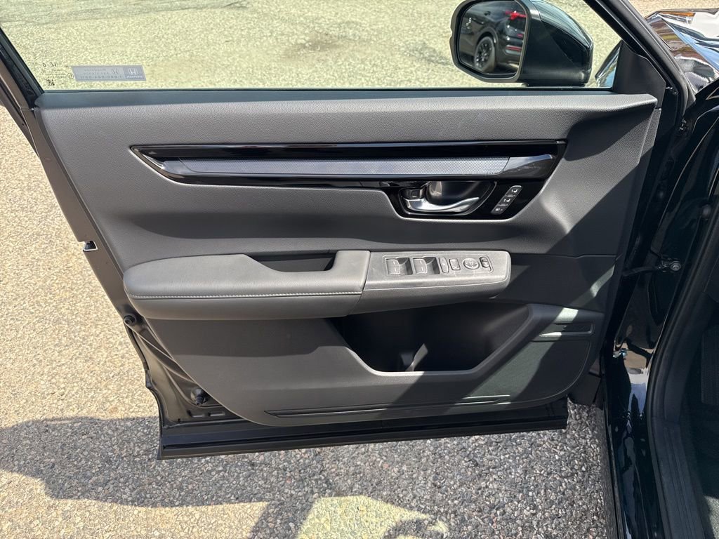 Used 2024 Honda CR-V EX-L image 11