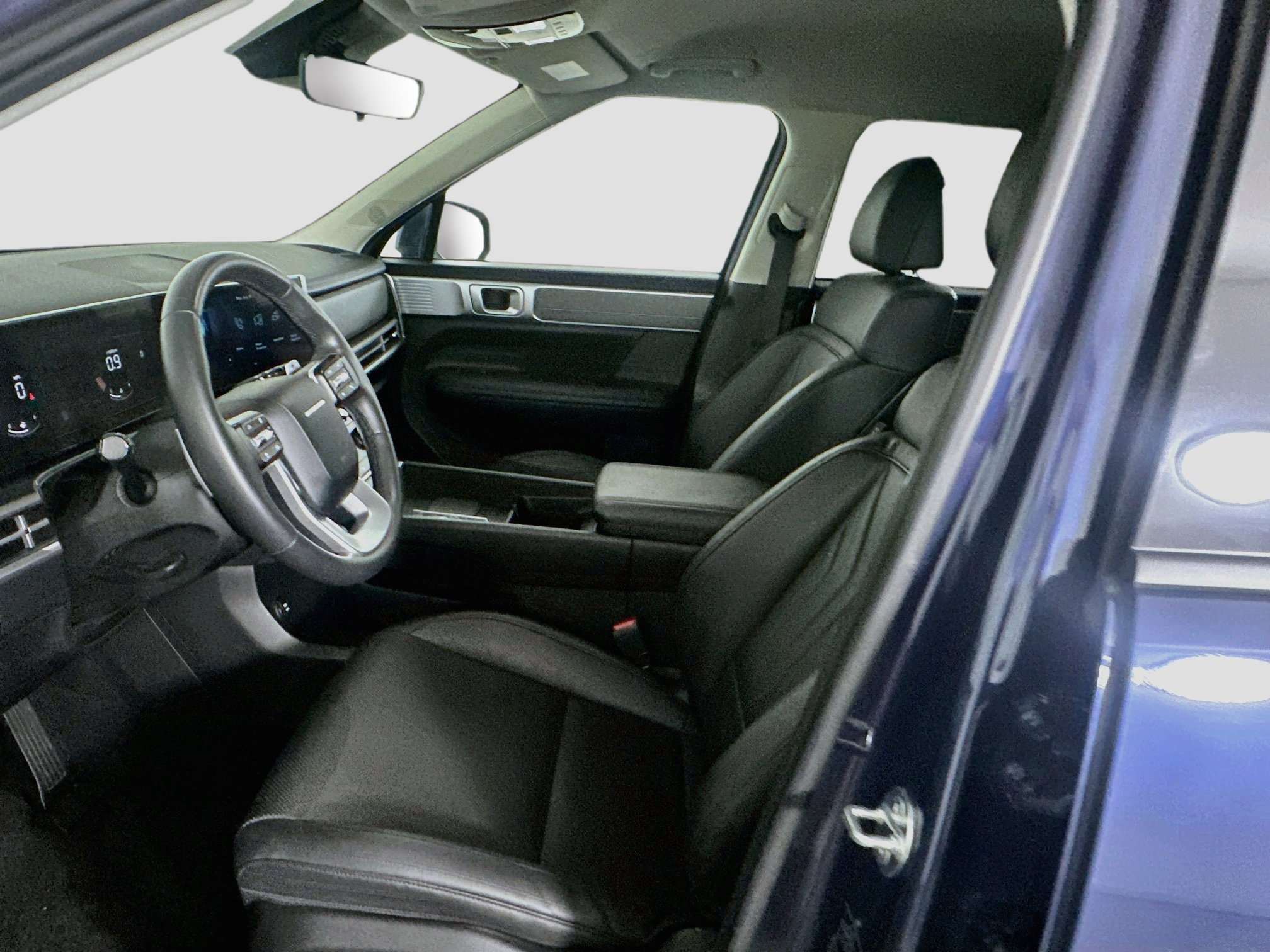 Used 2026 Hyundai Santa Fe SEL FWD image 13