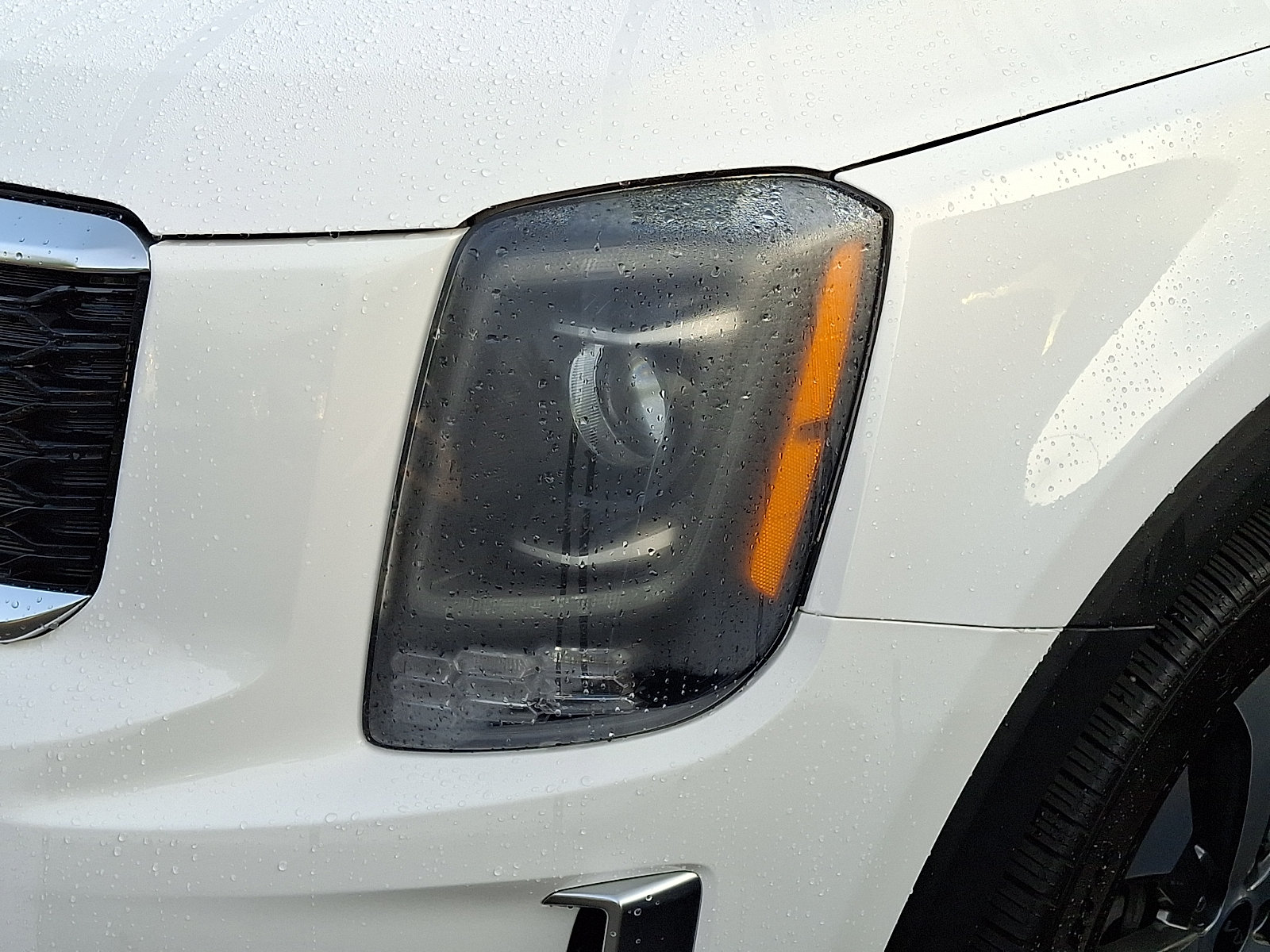 Used 2022 Kia Telluride S AWD/4WD image 9