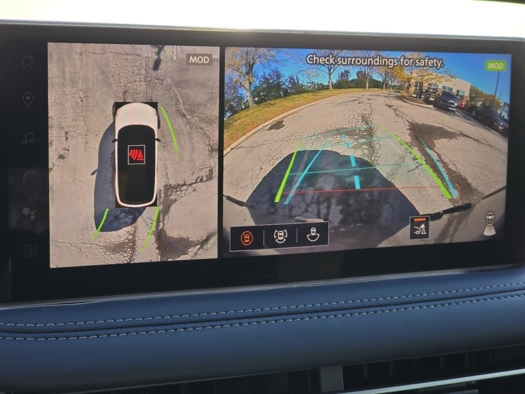 New 2026 INFINITI QX60 Sport image 4