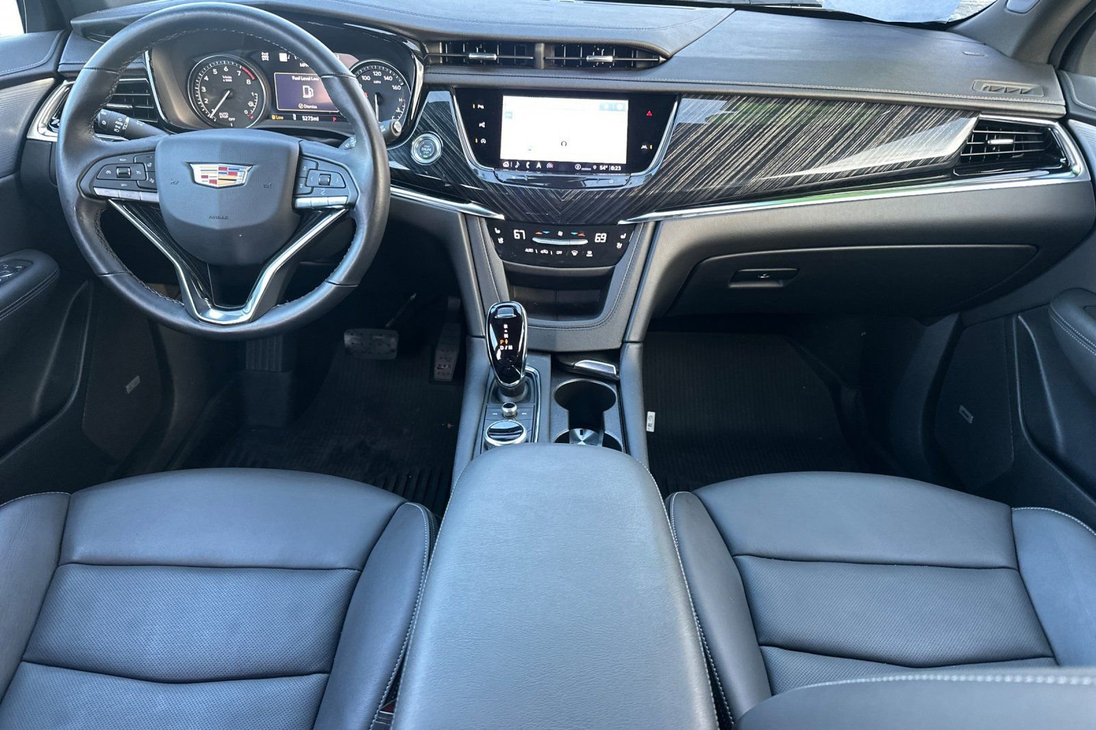 Used 2025 Cadillac XT6 Premium Luxury w/ Technology Package image 15