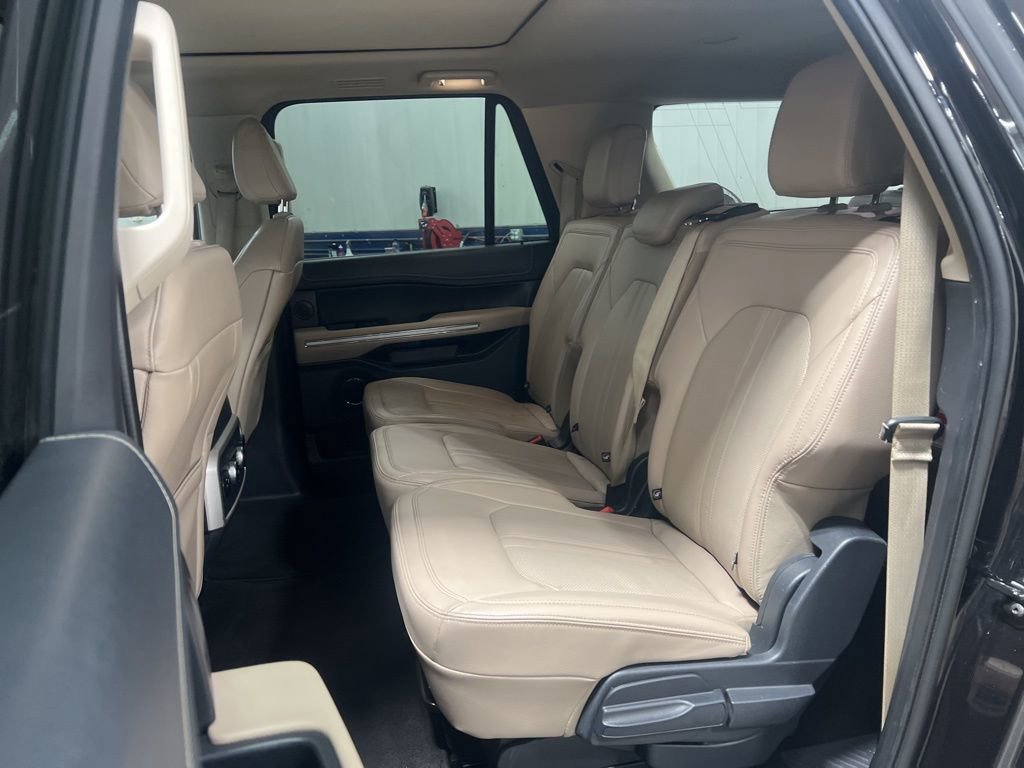 Used 2023 Ford Expedition Max Limited image 13