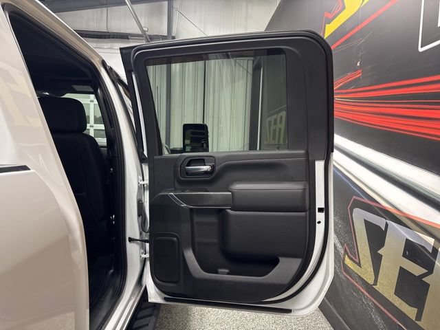 Used 2022 GMC Sierra 2500 AT4 w/ Gooseneck/5TH Wheel Package AWD/4WD image 24
