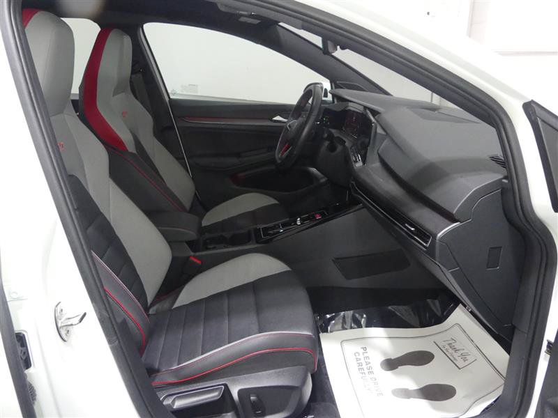 Used 2024 Volkswagen GTI SE FWD image 22
