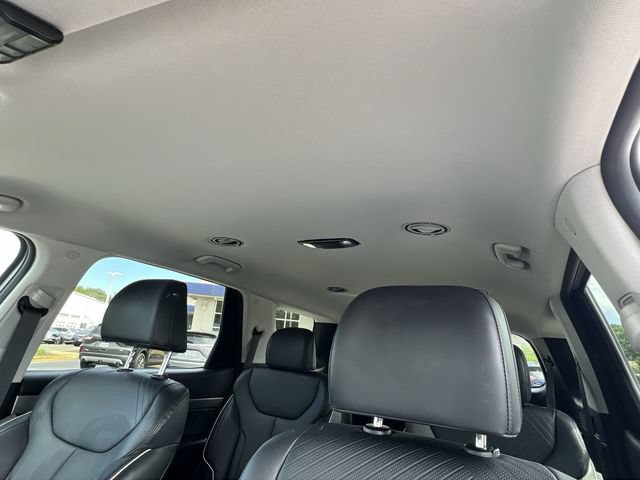 Used 2025 Hyundai Palisade SEL FWD image 25