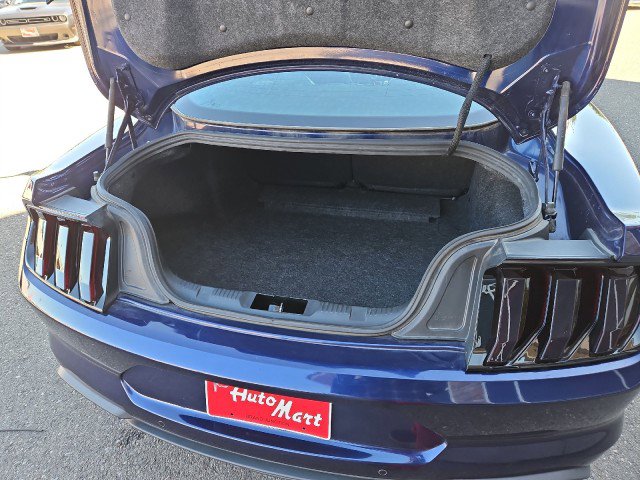 Used 2020 Ford Mustang Premium image 22