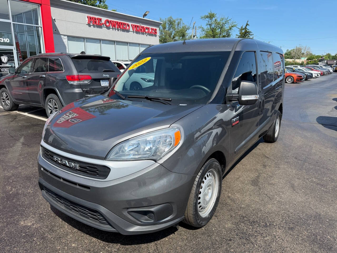 Used 2022 RAM ProMaster City Tradesman FWD image 1