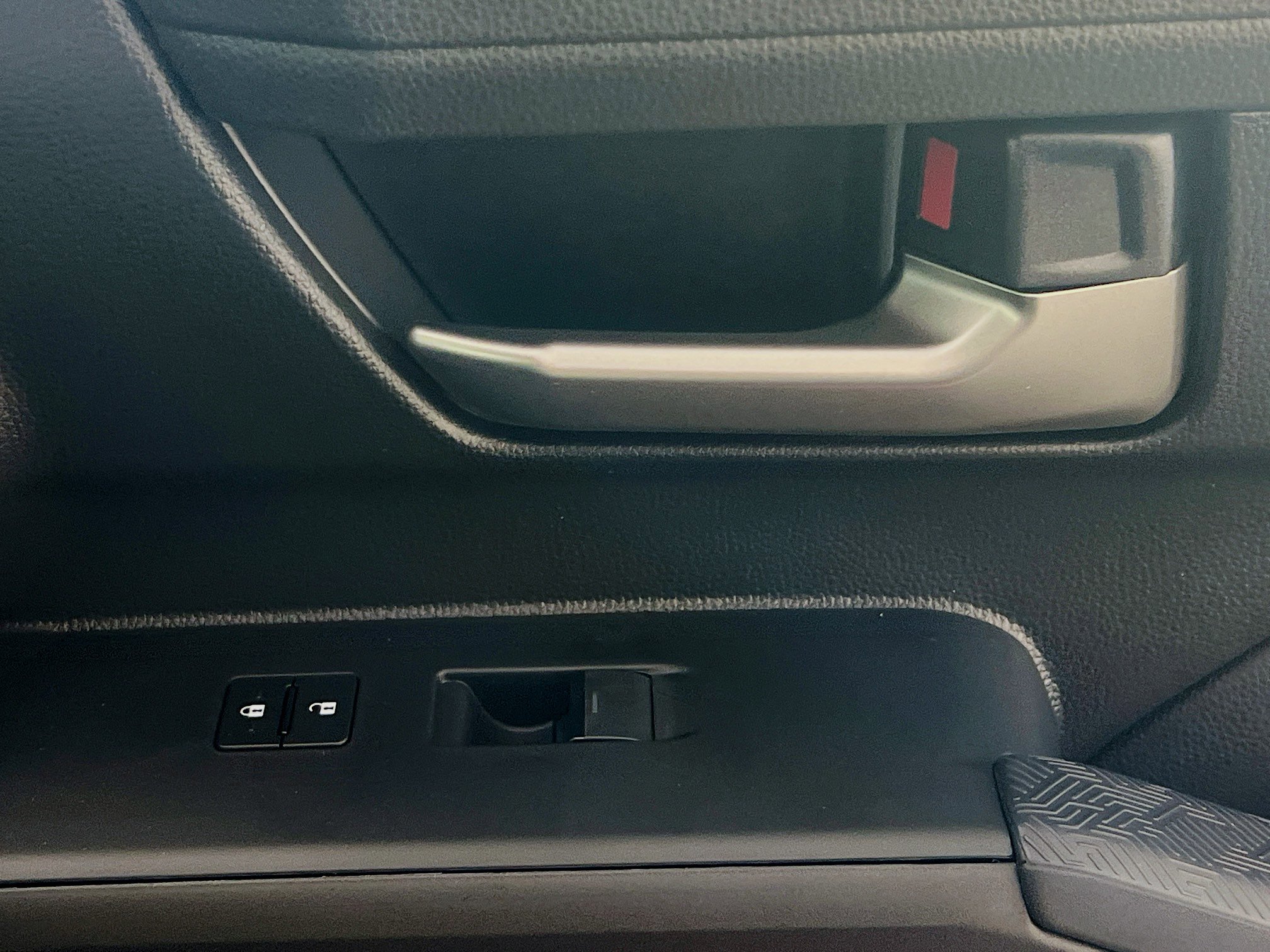 New 2025 Toyota Tacoma TRD Off-Road image 32