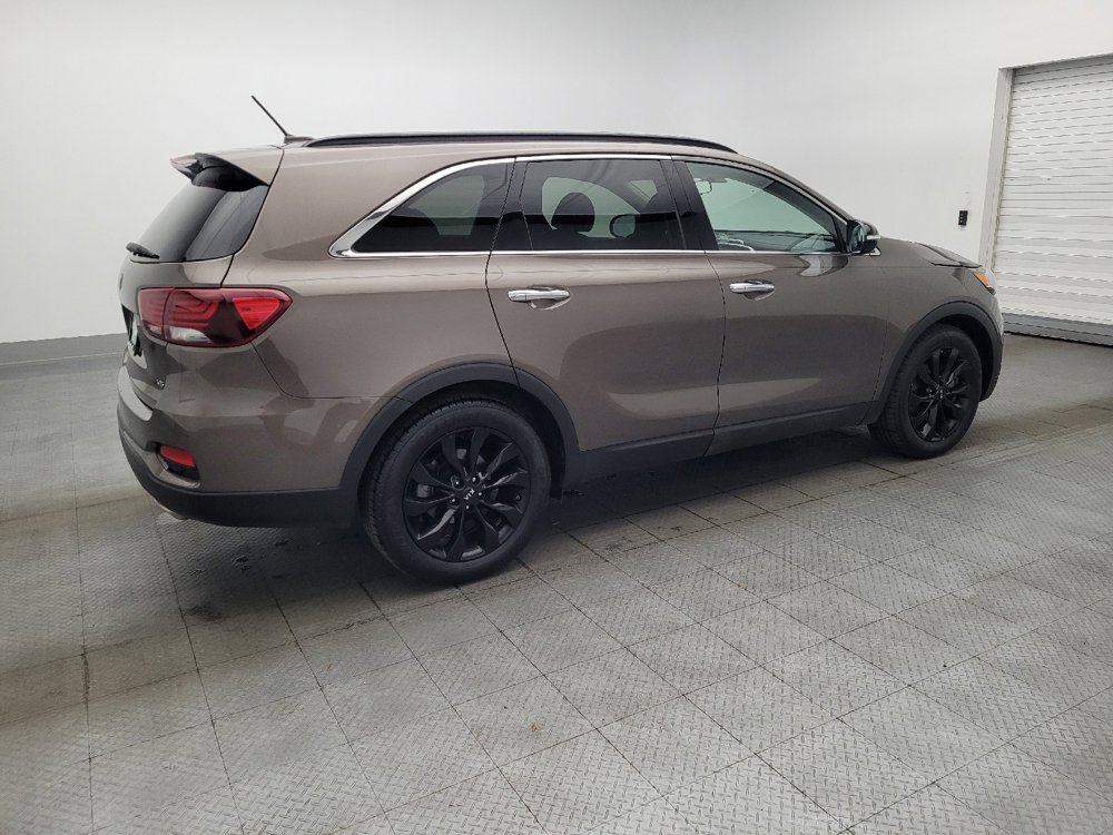 Used 2019 Kia Sorento S image 10