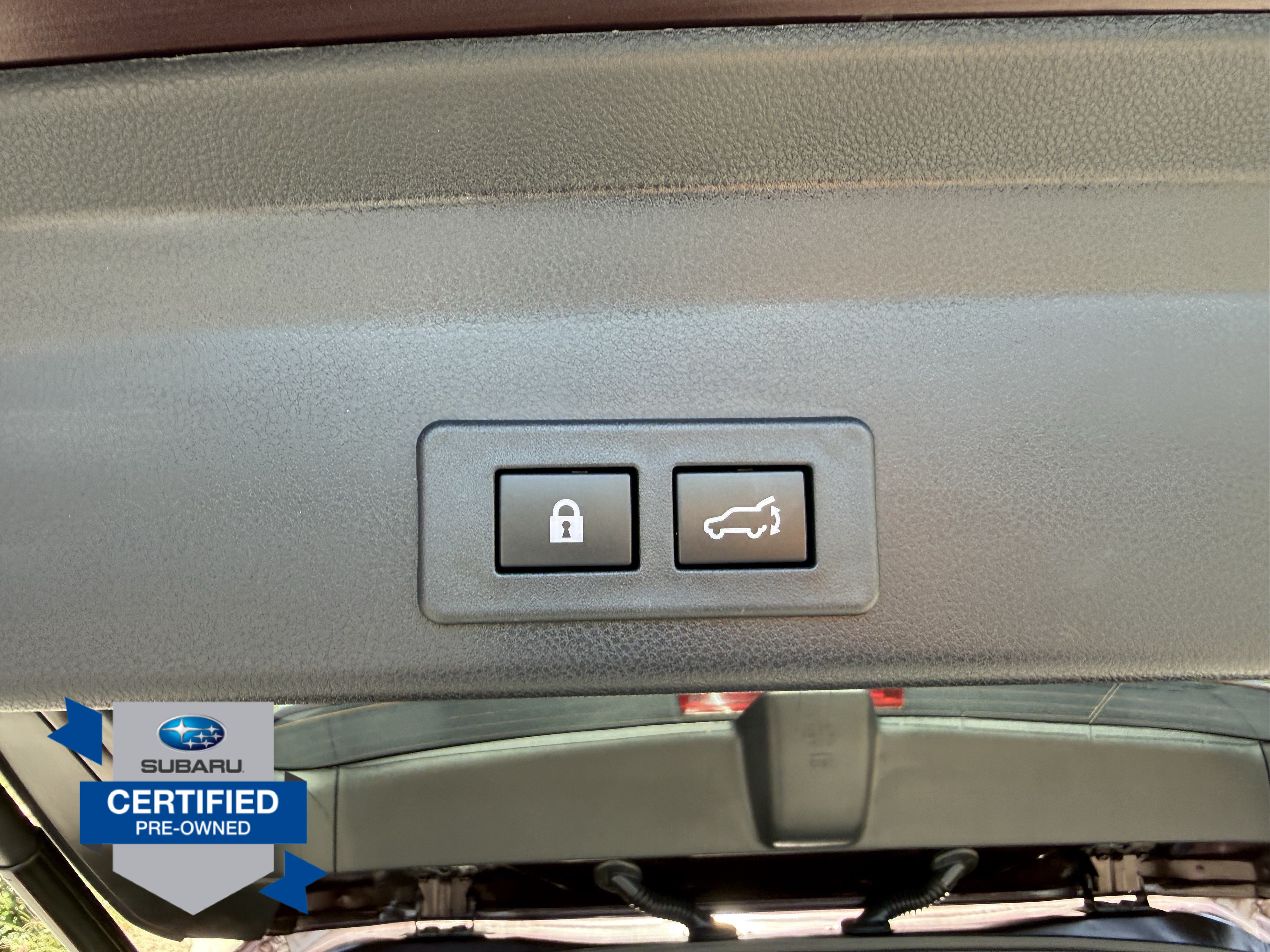 Used 2023 Subaru Ascent Touring AWD/4WD image 10