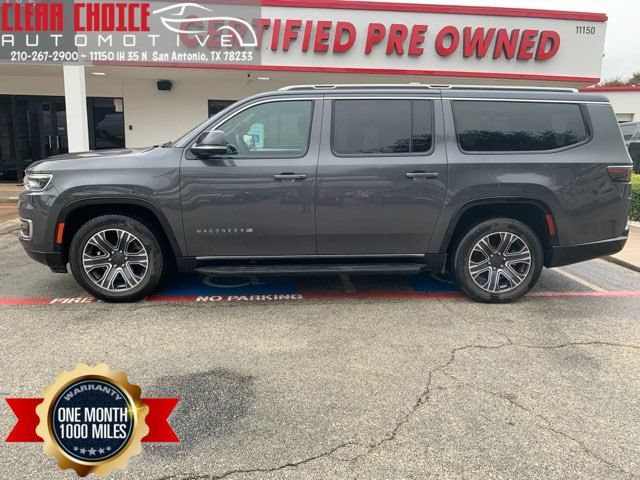 Used 2024 Jeep Wagoneer L Series II AWD/4WD image 1