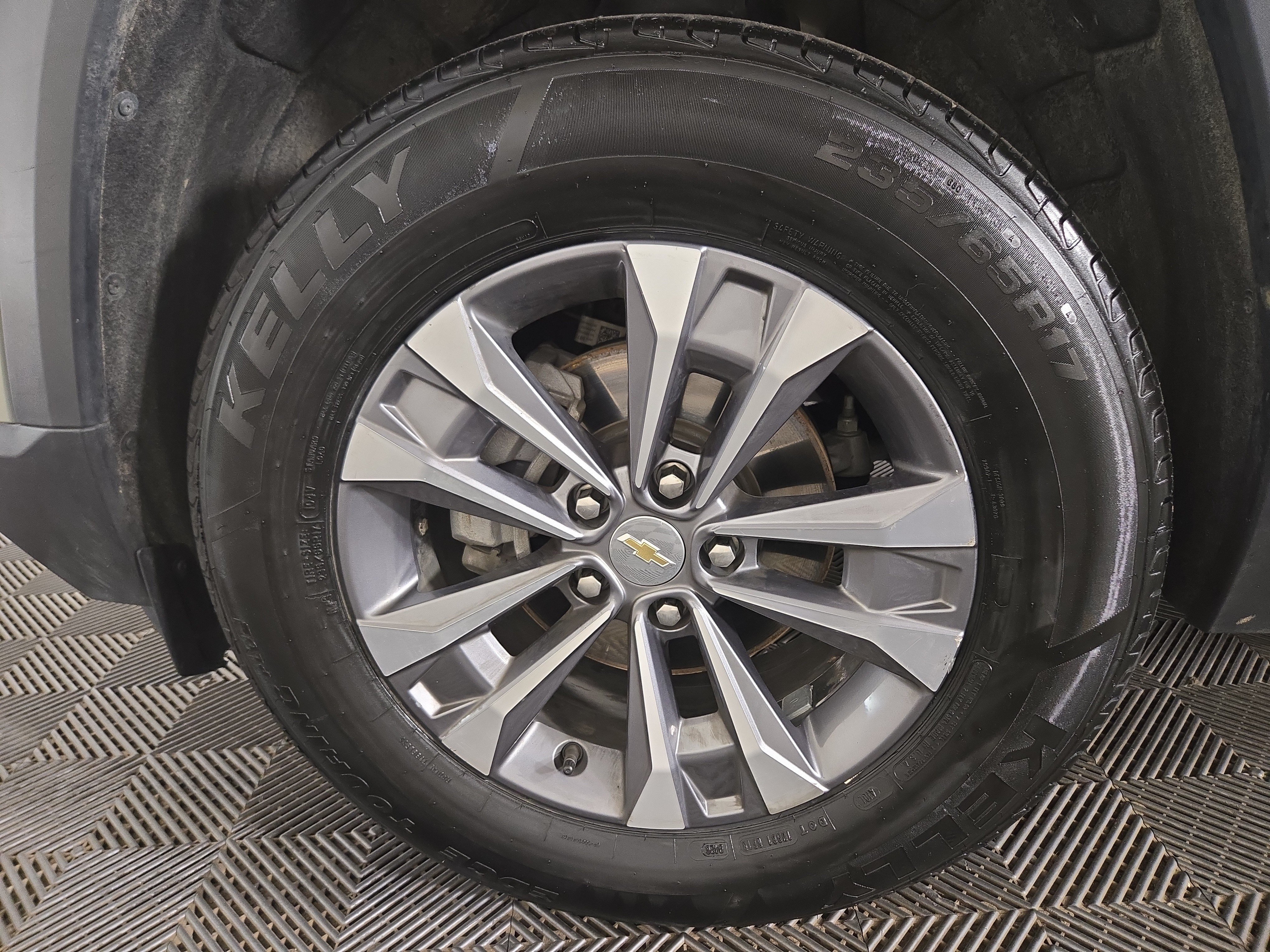 Certified 2026 Chevrolet Equinox LT FWD image 33