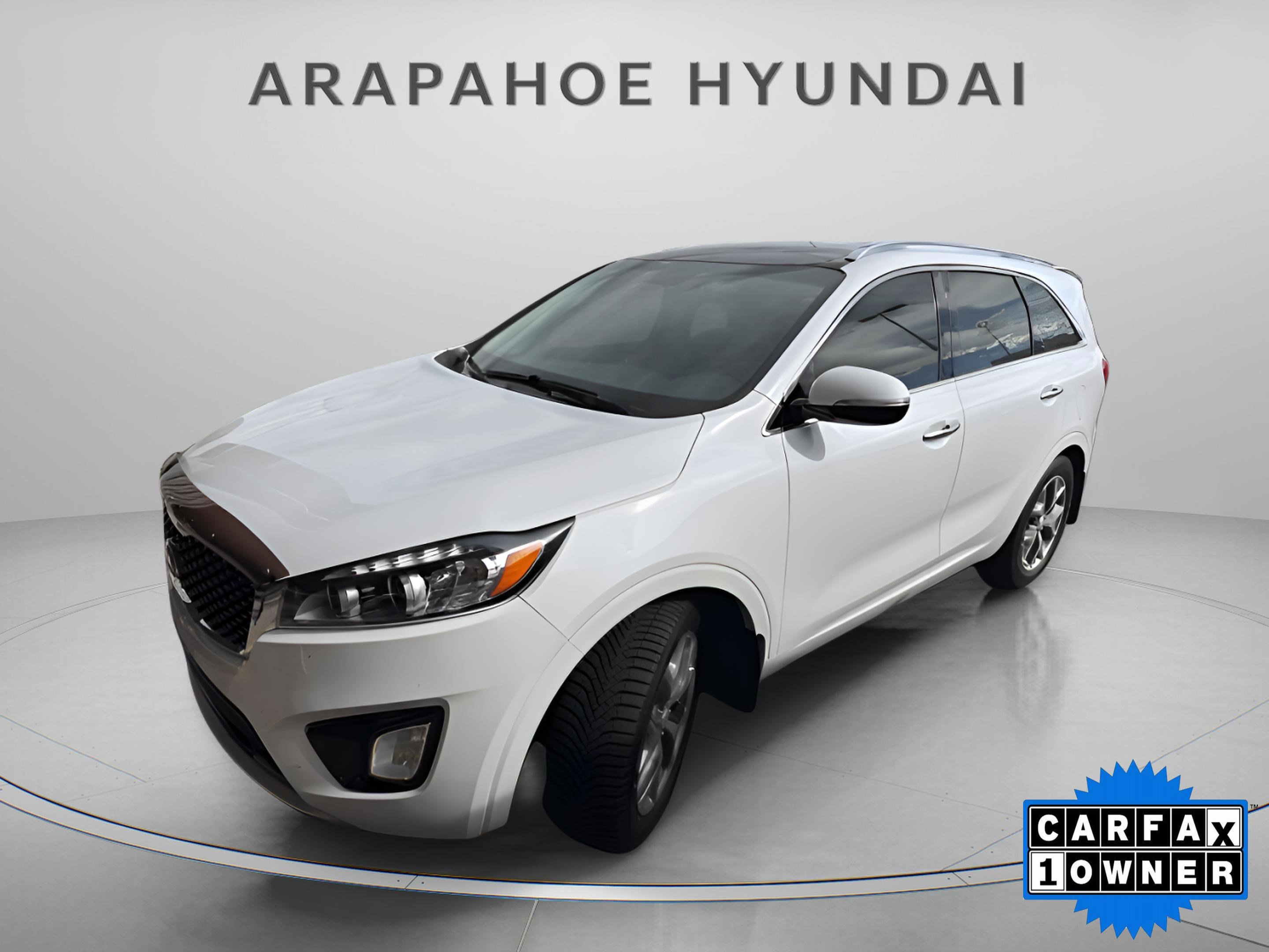Used 2017 Kia Sorento SX image 1