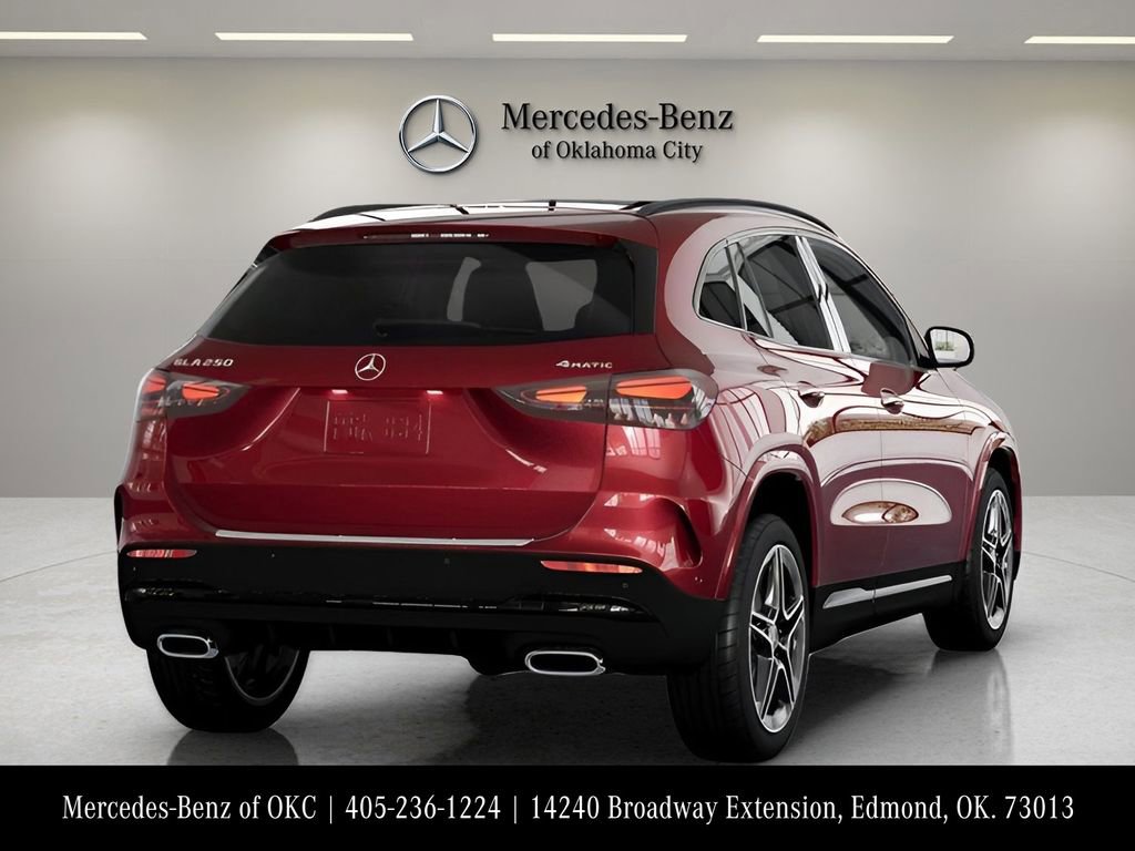 Used 2025 Mercedes-Benz GLA 250 4MATIC image 21