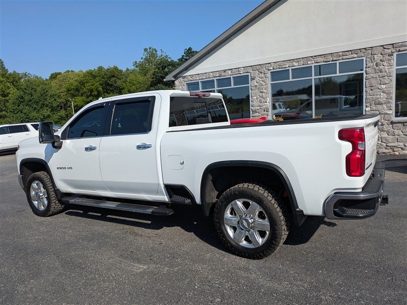 Used 2020 Chevrolet Silverado 2500 LTZ w/ LTZ Premium Package AWD/4WD image 4