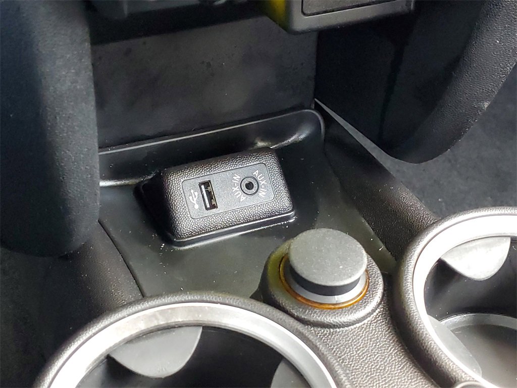 Used 2013 MINI Cooper John Cooper Works image 23